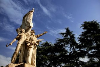 叢臺公園工農兵雕塑